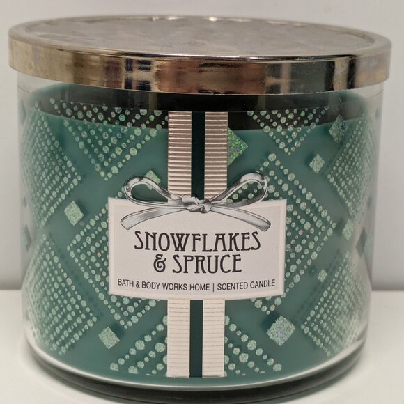 NEW! Bath & Body Works Snowflakes & Spruce - 3-Wick Jar Candle - Picture 1 of 3
